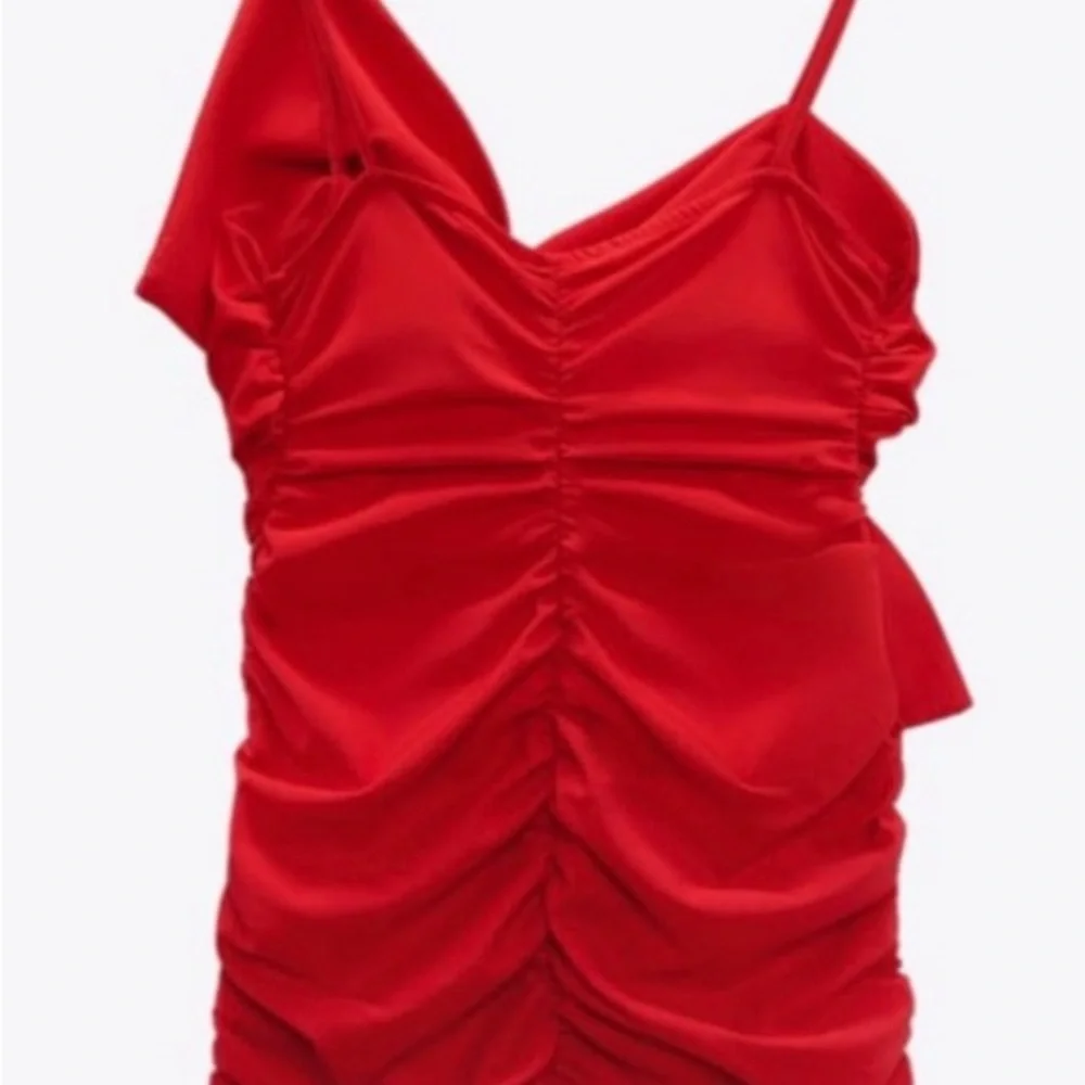 NWTags Zara red ruched‎ bow vneck mini dress size small